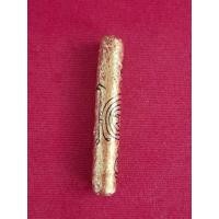 ราคา ตะกรุดลางระนาดเอก หลวงพ่อเสน่ห์ วัดพันสี จารนอกจารใน สร้างปี 2554 (29238705617)