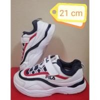 ราคา รองเท้า​เด็ก​มือสอง​สภาพ​ดี​ (3917645091)