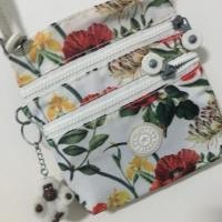 ราคา กระเป๋า Kipling มือสองของแท้ สภาพดีมาก 95% มีตุ๊กตาลิงให้ ราคาเต็ม 2800 บาท ลดพิเศษ 550 บาท (2810586743)
