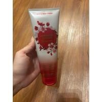 ราคา Bath & Body Works Japanese Cherry Blossom Body Cream 226g. (40029060043)