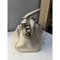 ราคา COACH หมอนสีขาวหนังแท้ (18322787393)