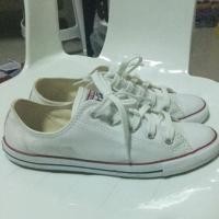 ราคา Converse all star มือสองซื้อมาผิดsize สภาพดีมาก (749484043)