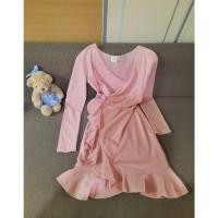 ราคา เดรสแขนยาวทรงสั้น สีชมพูกะปิ มือสอง (21800604446)