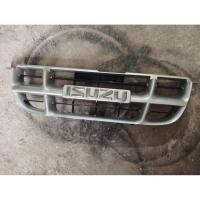 ราคา Isuzu Panther Kapsul LS 2000-2004 Grill Front Bumper มือสองเดิม (56604618686)