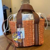 ราคา กระเป๋า niko and… แท้ ขนาด 26*18*13 cm จากญี่ปุ่นสีส้มวัสดุธรรมชาติสาน (22866650132)