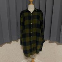 ราคา (H&M ส่งต่อ) เดรสคอปกแขนยาวลายสก๊อตเขียว (25784350751)