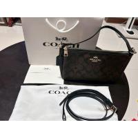 ราคา กระเป๋าCoach..ทรงพอชขนาด9นิ้ว (57001460111)