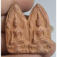 ราคา พระขุนแผนพรายคู่หลวงพ่อเต๋เนื้อดินเนื้อหามวลสารเก่าสวยๆดูแล้วชอบจัดไปครับเก่าๆพระบ้านๆ (27367660153)