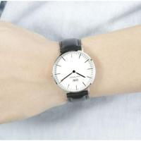 ราคา 3 เรือน 100 บาท!! ถูกที่สุด! DW watch สายหนังสีดำปัดเงิน (320573847)