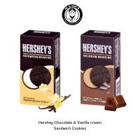ราคา [Me In Mart] Hershey Chocolate & Vanilla Cream Sandwich Cookies 75g (41726712118)