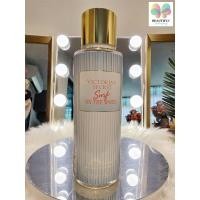 ราคา บอดี้ มิสท์ Fragrance Mist Surf on the waves (แท้ 100%) วิคตอเรีย ซีเคร็ท 250 ml. (25638295071)