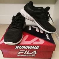 ราคา รองเท้า fila running มือ2 ของแท้ (7012963692)