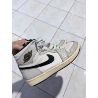 ราคา รองเท้า Nike air jordan1 Retro High 'White Elephant' มือสอง ของแท้ (29294658900)