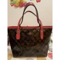 ราคา กระเป๋า Coach F39039 Mini zip tote แท้100% เทๆๆๆไปเลยค่ะ (11005057355)