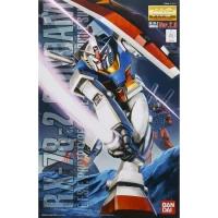 ราคา **พร้อมส่ง** BANDAI MG 1/100 GUNDAM RX-78-2 ver.2.0 (23717707526)