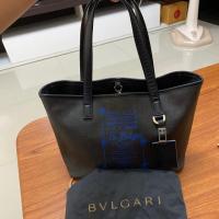 ราคา Tote BVLGARI สีดำแท้ 100% (5741289197)