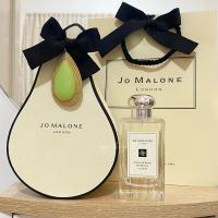 ราคา ✨ พร้อมส่ง ✨ Jo Malone English Pear & Freesia Limited ขวดลายหยัก กล่องลูกแพร มีจี้ลูกแพร (21235025743)