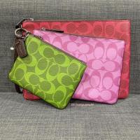 ราคา กระเป๋า Coach Multicolor Pouch Trio In Blocked Signature Canvas 91667 Wallet % (4523110309)