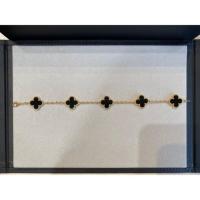 ราคา สร้อยข้อมือสี่ใบคลี VCA (43130177109)
