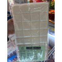 ราคา โคตติ้งช็อกโกแลต สตรอเบอร์รี่ไวท์ | White Chocolate Coating รสสตรอเบอร์รี่ หอม หวาน ละลายง่าย (40361548222)