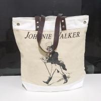 ราคา กระเป๋าผ้า กระเป๋าผ้าแคนวาสใบใหญ่ Johnnie Walker Tote Bag Limited Edition จุของได้เยอะ มีสายสะพายข้าง (13214720180)