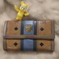 ราคา กระเป๋าเงิน MCM 3 พับ สภาพดี ของแท้ ราคาเท (16513662635)