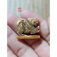ราคา เครื่องรางสิงห์สามขวัญหลวงพ่อเดิมวัดหนองโพธิ์ ง า แท้ตัวใหญ่ (45157517310)