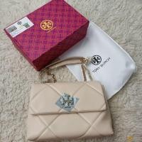 ราคา TB Kira Diamond Quilt Convertible Shoulder sling Bag in cream งานเลี้ยงอย่างเป็นทางการเชิญใหม่ (43680152580)