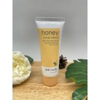 ราคา ครีมทามือ Honey Hand cream 50g. Made in Japan (25553888854)
