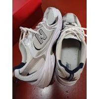 ราคา รองเท้าวิ่ง New Balance รุ่น 530 men สีขาว size 11.5 UK#มือสอง (56856890972)