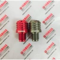 ราคา ปลั๊กปิดรูน้ำมัน สำหรับรถจักรยานยนต์ YAMAHA รุ่น TTX/ FINO 4D0/1YC/ QBIX/ FAZZIO/GRAND FILANOสินค้าตกแต่งแท้จากศูนย์100% (55852695364)