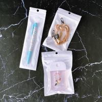 ราคา ถุงซิปล็อค ถุงพลาสติก หน้าใส หลังสีขาว ทึบ ตั้งไม่ได้ [50 ใบ/แพค] (13678223751)