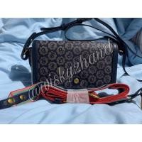 ราคา Cath Kidston กระเป๋าสะพายขนาดเล็ก The Freston Cross Body❤️ (14258193267)