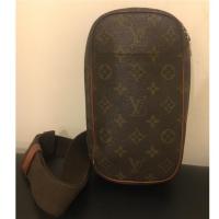 ราคา Louis Vuitton มือ2 (1805282057)