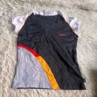 ราคา เสื้อกีฬาแขนกุด adidas ป้ายติดไซส์ S ของแท้ 100% (54308580701)