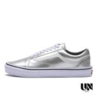 ราคา [ของแท้ ส่งไว PRE-ORDER] VANS OLD SKOOL LITE V36 LITE SHY - SILVER/WHITE (48209219411)