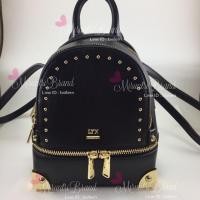 ราคา LYN กระเป๋าเป้รุ่น Evita Backpack ของแท้‼️(มือสอง)ใช้ไป1รอบ (1370746754)