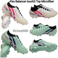 ราคา Pan รองเท้าฟุตบอลแพน รองเท้าสตั๊ดแพน PF15AB Microfiber TOP ราคา 3,990 บาท (16486817358)