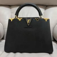 ราคา Louis Vuitton Capucines MM bag กระเป๋าหลุยส์ มือสอง (28094185532)