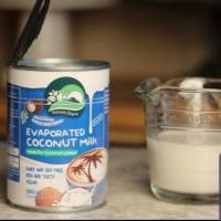 ราคา นมข้นจืดเจ Nature ‘s Charm Evaporated Coconut Milk (25464520555)