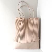 ราคา กระเป๋าผ้าอัดพลีท (1479260839)