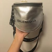 ราคา กระเป๋าคาดอก หนังแท้ค่ะ balenciaga (2646728372)