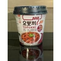 ราคา ต็อกป๊อกกิซอสเผ็ดมาก Tokpokki Yopokki Hot & Spicy แบบถ้วย 120g สินค้ายอดนิยมจากเกาหลี (6826190360)