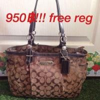 ราคา Coach used! กระเป๋าสะพายลายซี (11404225)