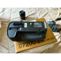 ราคา กริป Nikon D7100 D7200 เทียบ (42305908584)
