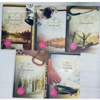 ราคา นวนิยายชุด สุภาพบุรุษจุฑาเทพ แยกเล่ม : (40829747772)