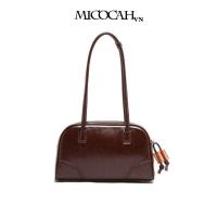 ราคา ของแท้ MICOCAH กระเป๋าสะพาย Chubby classic M587 (41050657951)