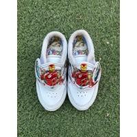 ราคา รองเท้านักเรียนเด็กอนุบาลชาย สีขาว ลายซุปเปอร์ฮีโร่ มือสอง (28934147586)