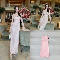 ราคา Q.shop (พร้อมส่ง) เดรสลูกไม้สีชมพู เดรสยาวสายเดี่ยวเข้ารูปผ้าลูกไม้ งานป้าย Merjes15 สวยๆ (41502063340)
