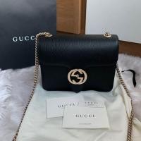 ราคา Very new Gucci crossbody สีดำ ปี2019 สภาพสวยมาก เหมือนใหม่ หอมใหม่ค่ะ อุปกรณ์ : ถุงผ้า การ์ด บุ้ค ถุงกระดาษ (2667492359)